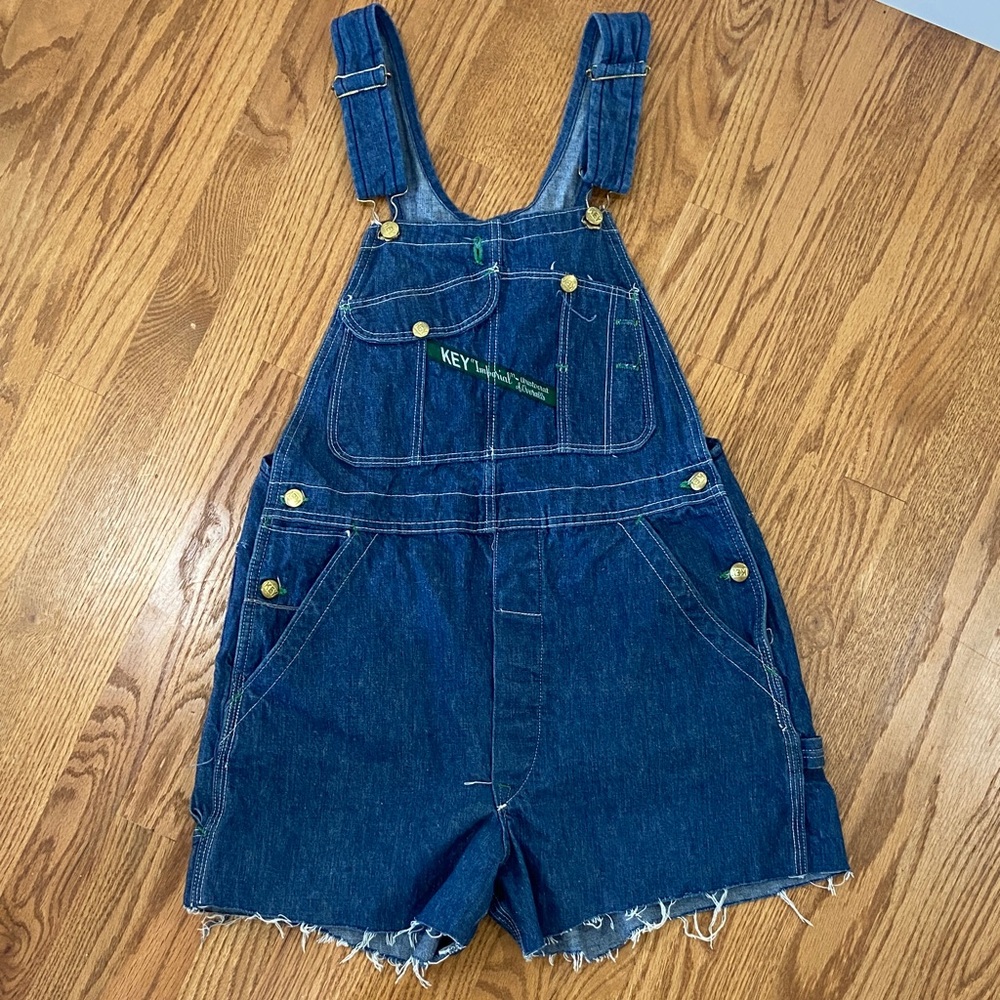 KEY Overalls Denim Bib cut off Jumper in Dark Blue
